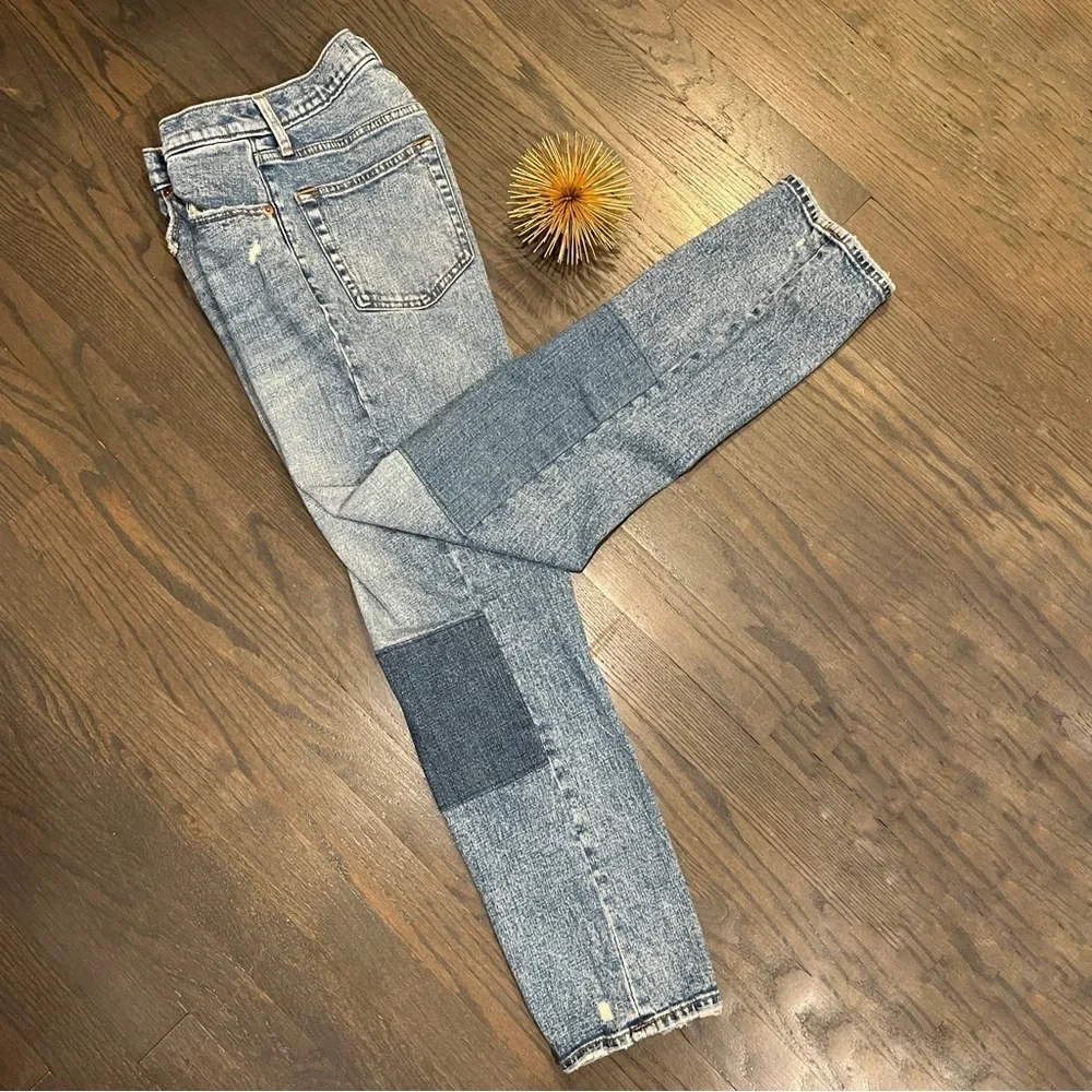 Abercrombie & Fitch Patchwork Denim
The Ankle Straight Ultra High Rise Size 26/2 - Picture 7 of 7